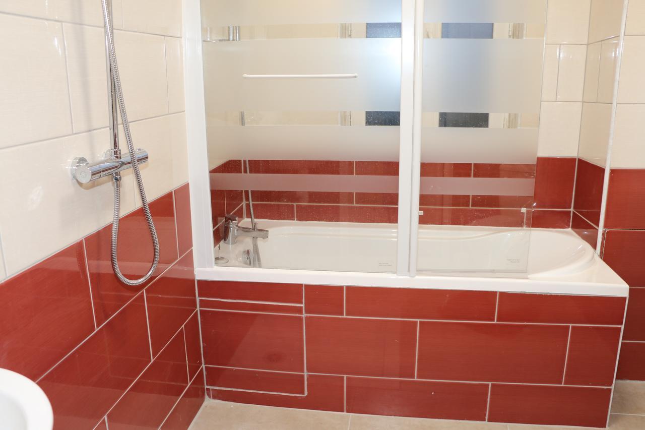 Hameau Des Essarts Bed & Breakfast Grand-Couronne Dış mekan fotoğraf