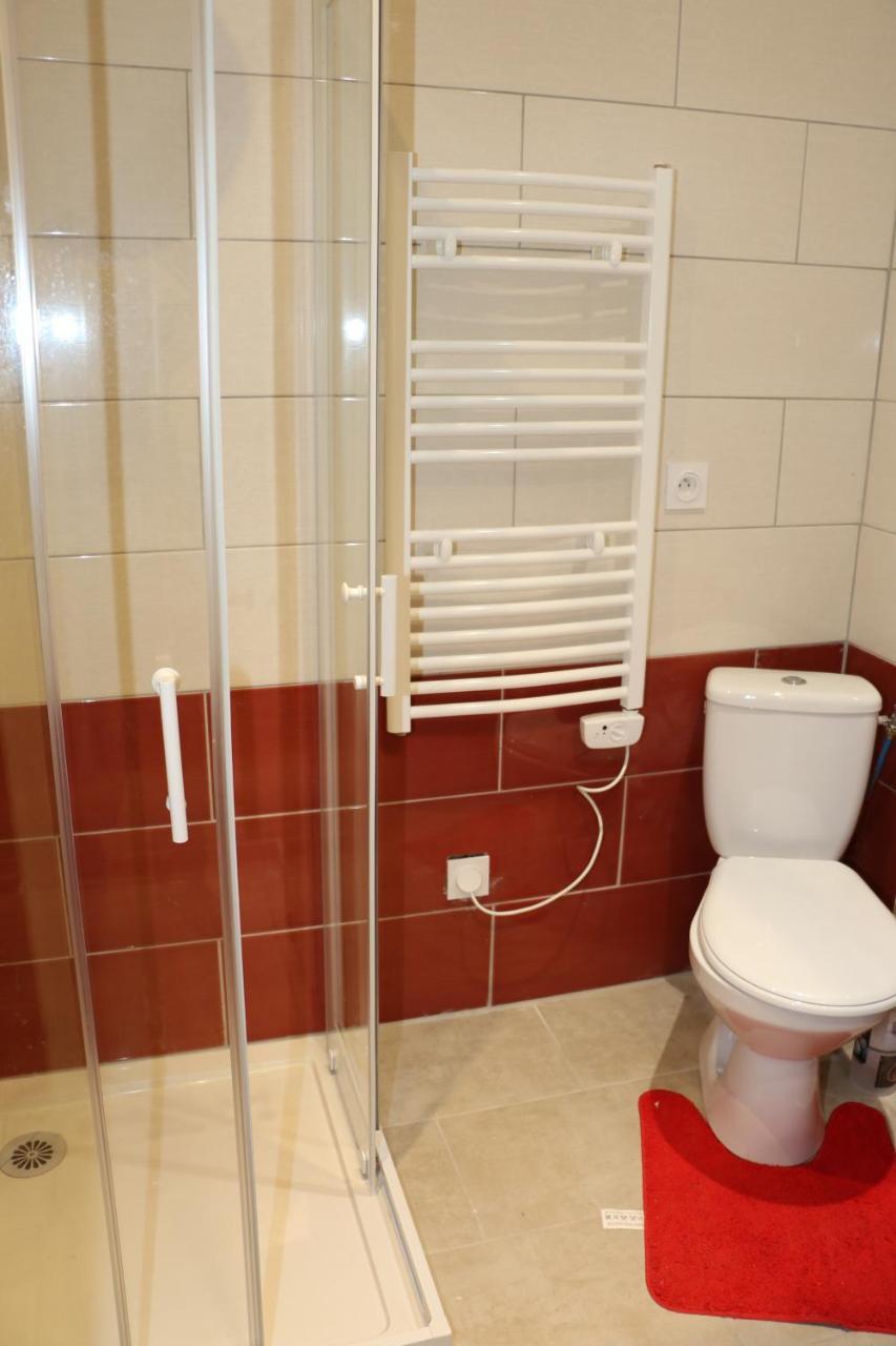 Hameau Des Essarts Bed & Breakfast Grand-Couronne Dış mekan fotoğraf